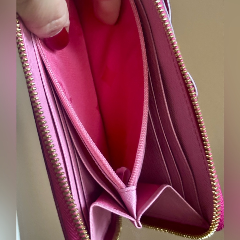 MCM MINA WRISTLET - FULL INCLUSION PRETTY PINK w/GOLDTONE ACCENTS - Picture 7 of 9